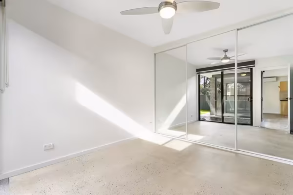 granny-flat-sydney-60sqm-bathroom-design-polished-concrete-triple-door-wardrobe-sliding-doors-best-quality