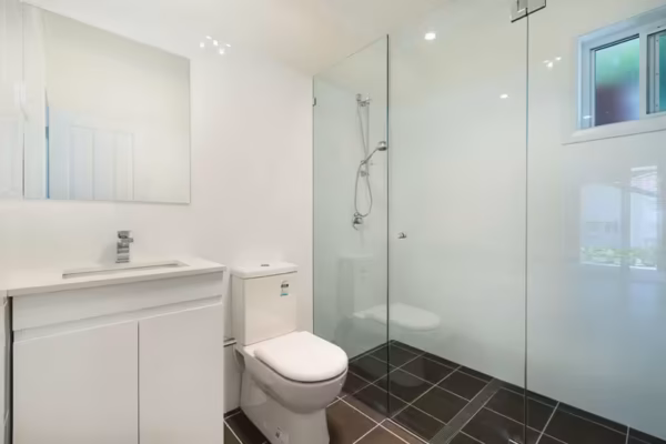 main-bathroom-chatswood-granny-flat